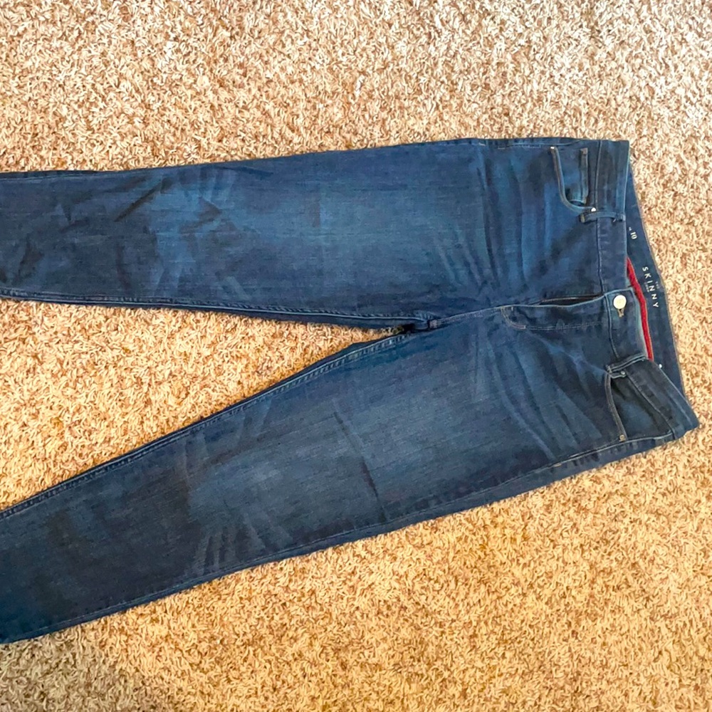 White House Black market medium wash skinny crop jeans